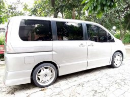 Jawa Barat, jual mobil Nissan Serena 2008 dengan harga terjangkau 4