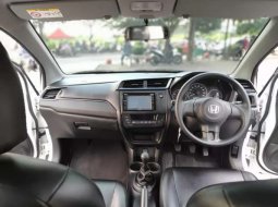 Mobil Honda Mobilio 2020 S terbaik di Jawa Tengah 4