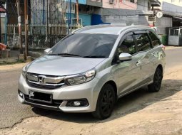 Mobil Honda Mobilio 2017 E CVT dijual, Sumatra Selatan 4