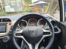 Mobil Honda Jazz 2014 RS terbaik di Jawa Tengah 8