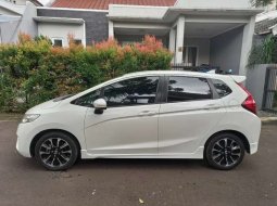 Jual Honda Jazz RS 2017 harga murah di Jawa Barat 4