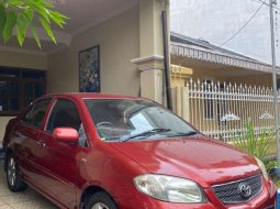 Jual cepat Toyota Vios G 2004 di Jawa Timur 1