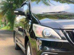 Jual mobil bekas murah Toyota Kijang Innova V 2011 di Jawa Barat 3