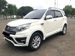 Daihatsu Terios ADVENTURE R 2016 Putih 2