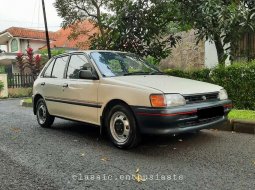 Mobil Toyota Starlet 1990 terbaik di Jawa Barat 11
