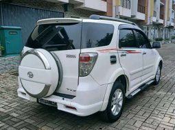 Jual cepat Daihatsu Terios TX ADVENTURE 2012 di Banten 4