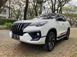 Jawa Timur, Toyota Fortuner VRZ 2019 kondisi terawat 2