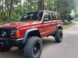 Jual Jeep Cherokee 1995 harga murah di DKI Jakarta 1