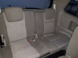 Jual Toyota Kijang Innova E 2011 harga murah di Jawa Tengah 10