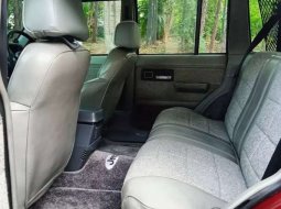Jual Jeep Cherokee 1995 harga murah di DKI Jakarta 9