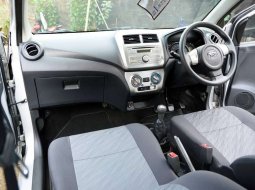 Mobil Daihatsu Ayla 2015 X terbaik di DKI Jakarta 14