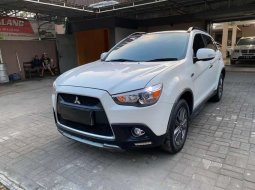 Jual cepat Mitsubishi Outlander Sport Limited 2014 di Jawa Timur 3