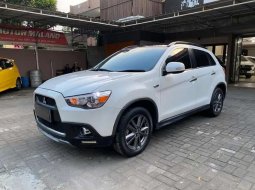 Jual cepat Mitsubishi Outlander Sport Limited 2014 di Jawa Timur 6