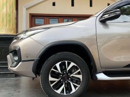 Dijual mobil bekas Toyota Fortuner VRZ, Sumatra Selatan  6