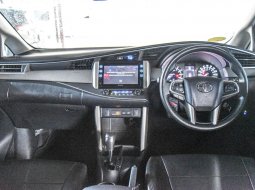 Toyota Kijang Innova V 2017 2