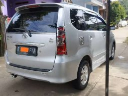 Mobil Toyota Avanza 2009 G dijual, Jawa Barat 4
