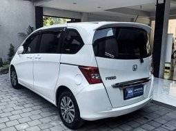 Honda Freed 2014 Bali dijual dengan harga termurah 8