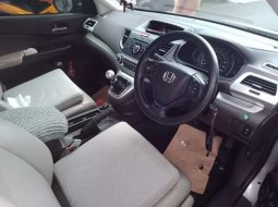 Dijual mobil bekas Honda CR-V 2.0, Jawa Barat  4