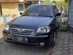 Mobil Hyundai Avega 2010 terbaik di Jawa Timur 1