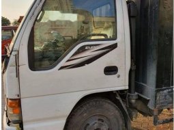 Jual cepat Isuzu Elf 2010 di Jawa Timur 6