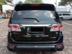 Toyota Fortuner VNT TRD 2013 Diesel AT 4