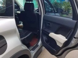 Jual cepat Daihatsu Terios X M/T 2018 di Jawa Barat 4