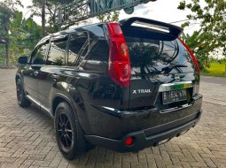 Jual mobil bekas murah Nissan X-Trail 2009 di Jawa Timur 3