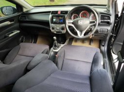 Jawa Barat, jual mobil Honda City E MT 2010 dengan harga terjangkau 6