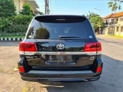 Jual cepat Toyota Land Cruiser VX-R 2016 di Jawa Timur 5