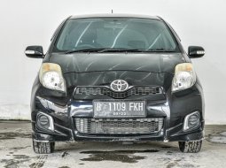Toyota Yaris E 2012 3