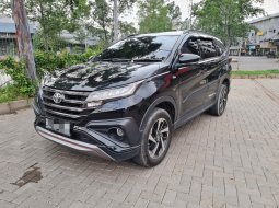 TOYOTA RUSH S TRD SPORTIVO MT MANUAL 2018 HITAM  2