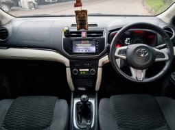 TOYOTA RUSH S TRD SPORTIVO MT MANUAL 2018 HITAM  9