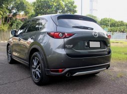 Mazda CX-5 Elite AT 2017PEMAKAIAN 2018 Abu-abu  4