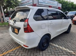 TOYOTA GRAND AVANZA E AT MATIC 2017 PUTIH 4