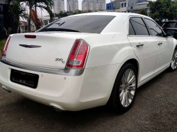 Jual mobil Chrysler 300C 300C 2015 bekas, DKI Jakarta 5