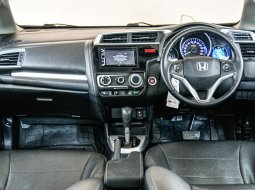 Honda Jazz RS 2015 5