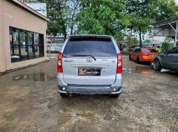 Mobil Toyota Avanza 2011 G dijual, Kalimantan Selatan 4