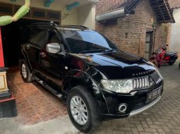 Mobil Mitsubishi Pajero Sport 2010 Exceed dijual, Jawa Timur 5