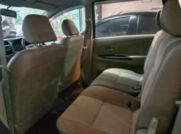 Dijual mobil bekas Daihatsu Xenia X, Jawa Timur  3