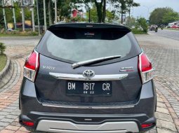 Jual cepat Toyota Yaris Heykers 2017 di Riau 5