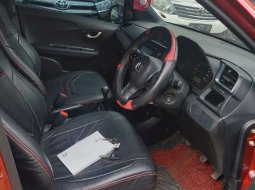 Mobil Honda Brio 2016 RS dijual, Sumatra Selatan 5
