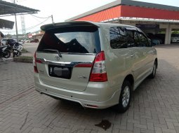 TOYOTA INNOVA V BENSIN AT MATIC 2013 SILVERBODY KIT LUXURY! 8