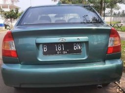 Jual mobil bekas murah Hyundai Accent 2002 di Banten 3