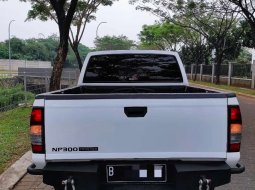 Jual mobil Nissan Frontier NP300 2010 bekas, DKI Jakarta 14