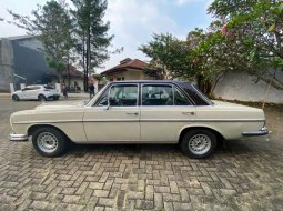 Jual mobil Mercedes-Benz S-Class 1969 bekas, DKI Jakarta 4