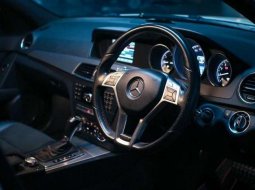 Mercedes-Benz AMG 2014 DKI Jakarta dijual dengan harga termurah 4