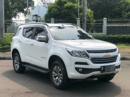 Chevrolet Trailblazer 2.5L LTZ 2017 Putih 2