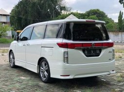 Nissan Elgrand Highway Star 2013 Putih 4