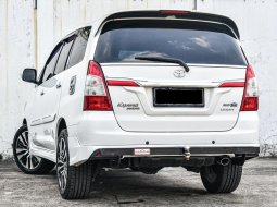 Toyota Kijang Innova G Luxury 2015 3