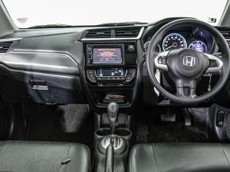 Honda BR-V E 2017 Abu-abu 2